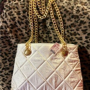 Elegant White Quilted Bag with Gold Chain